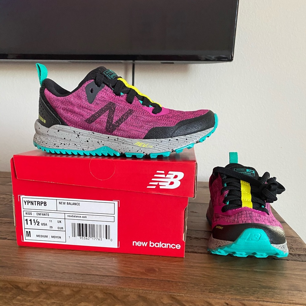 Kid New Balance shoes BRAND NEW